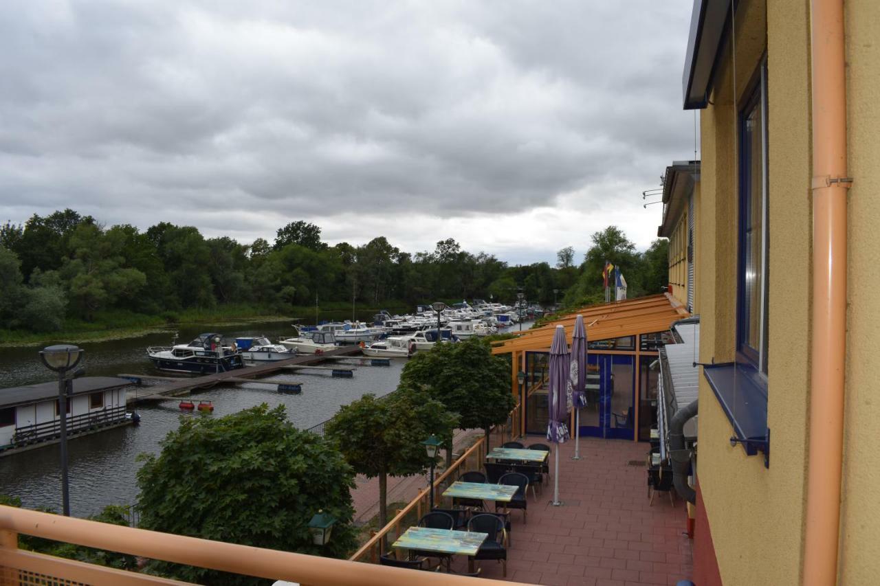 Hotel Garni "Am Hafen" هافلبرغ المظهر الخارجي الصورة